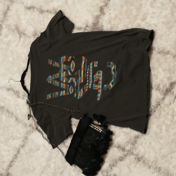 WESC women's L or men's M short sleeve T-shirt - Picture 1 of 4